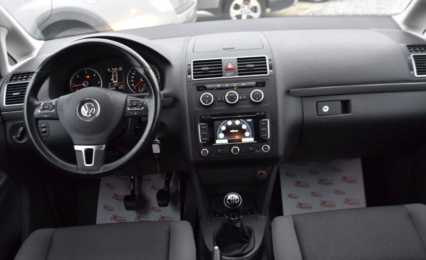 Volkswagen Touran 1.6 TDI 2015
