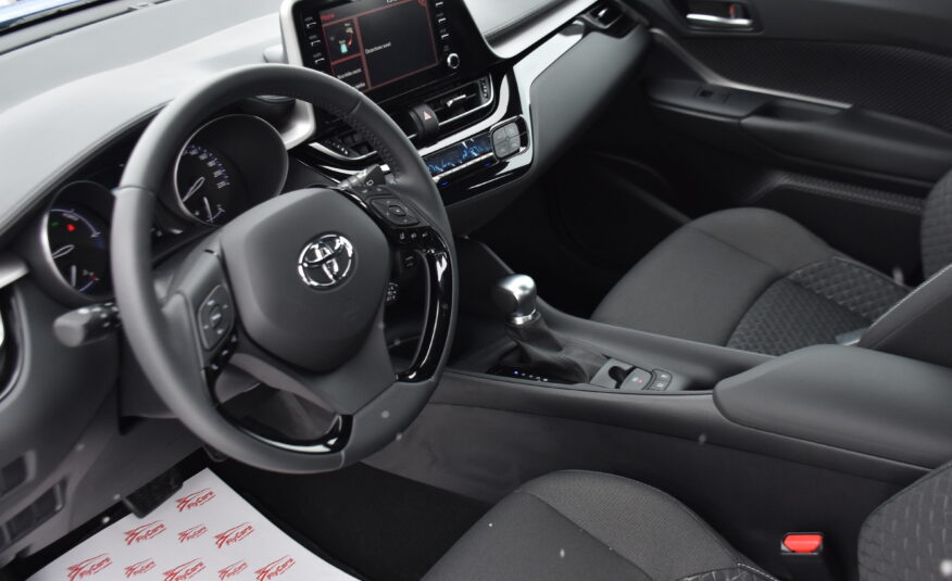 Toyota C-HR Hybrid 2021