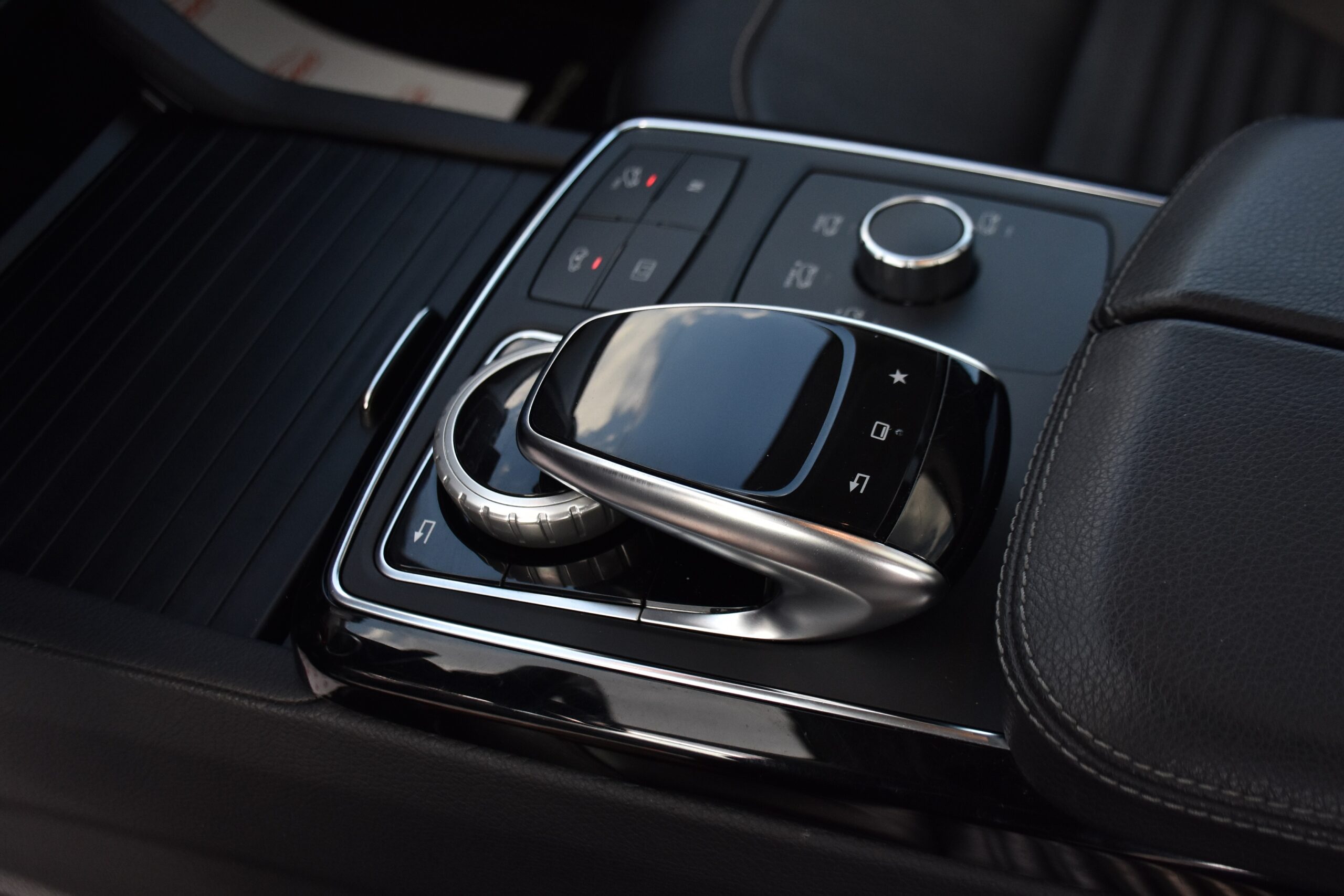 Mercedes-Benz GLE 450 AMG / 15.10. 2015