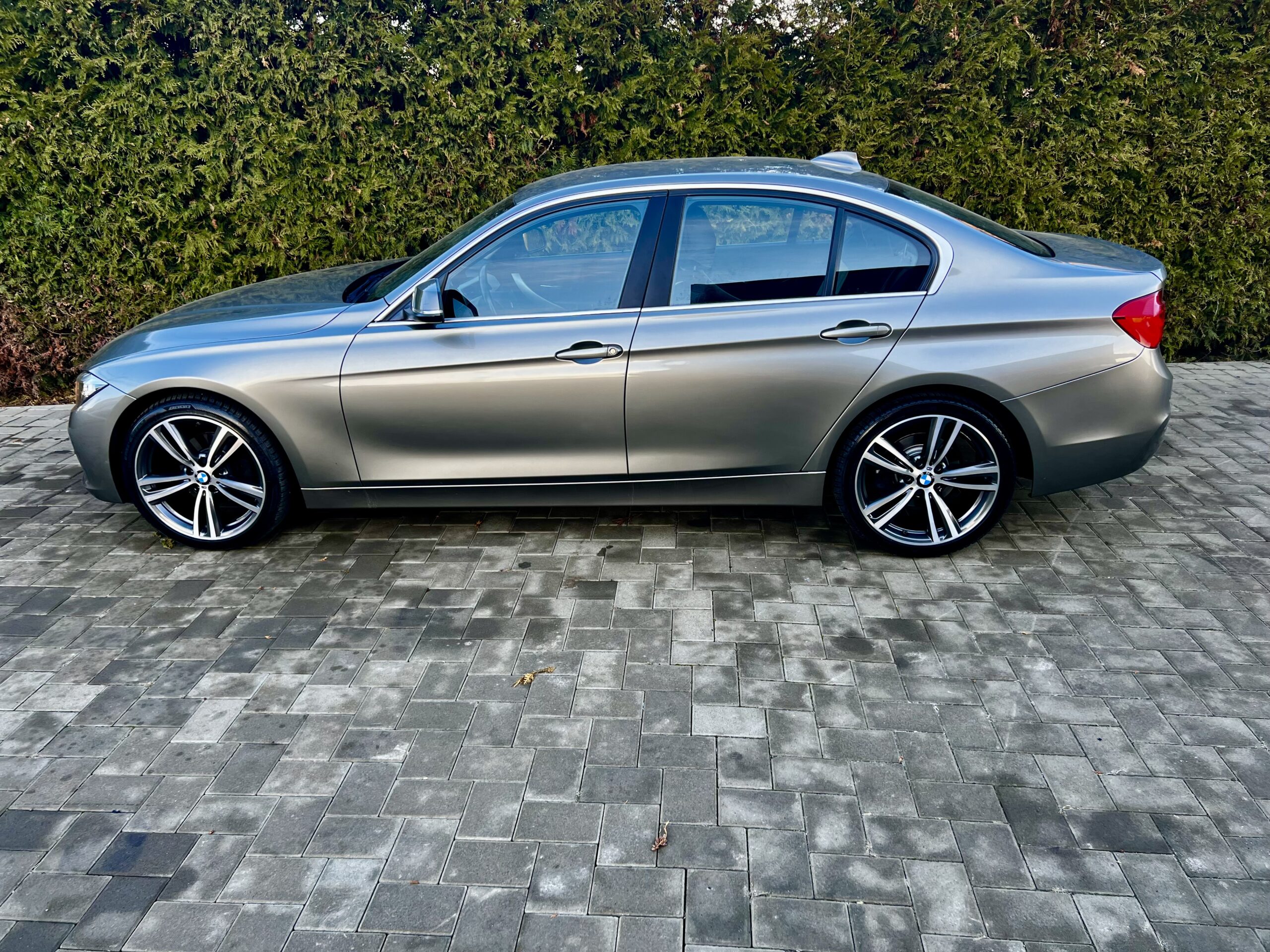 BMW SERIE 3 F30 Automata 2016