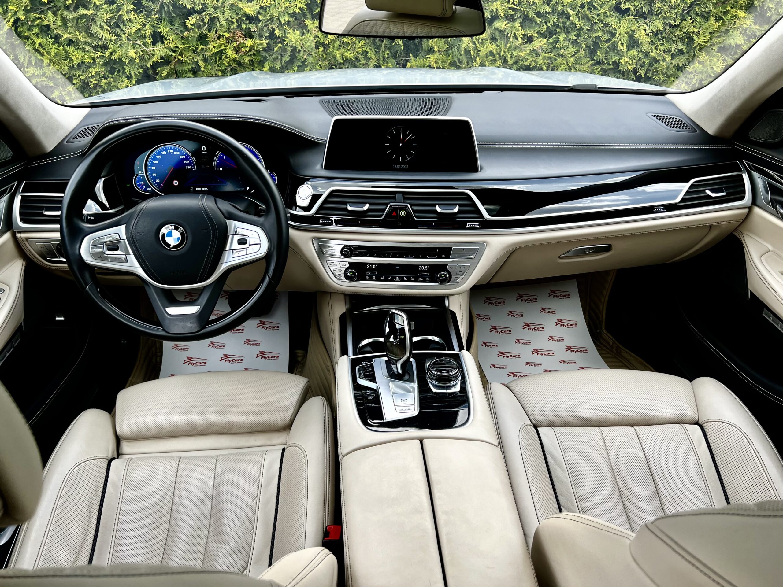 BMW Seria 740L xDrive  Individual