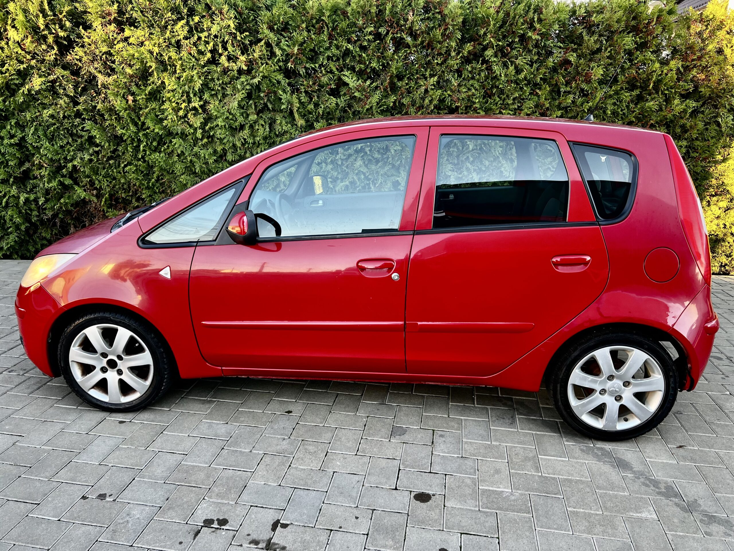 MITSUBISHI COLT 1.4 Benzina Automata 29.07.2005