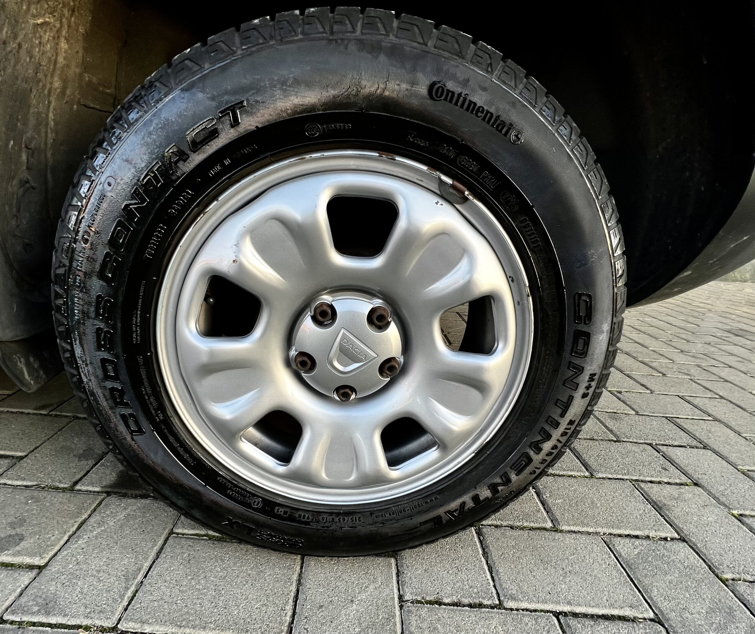 Dacia Duster 1.6 benzina 28.08.2015