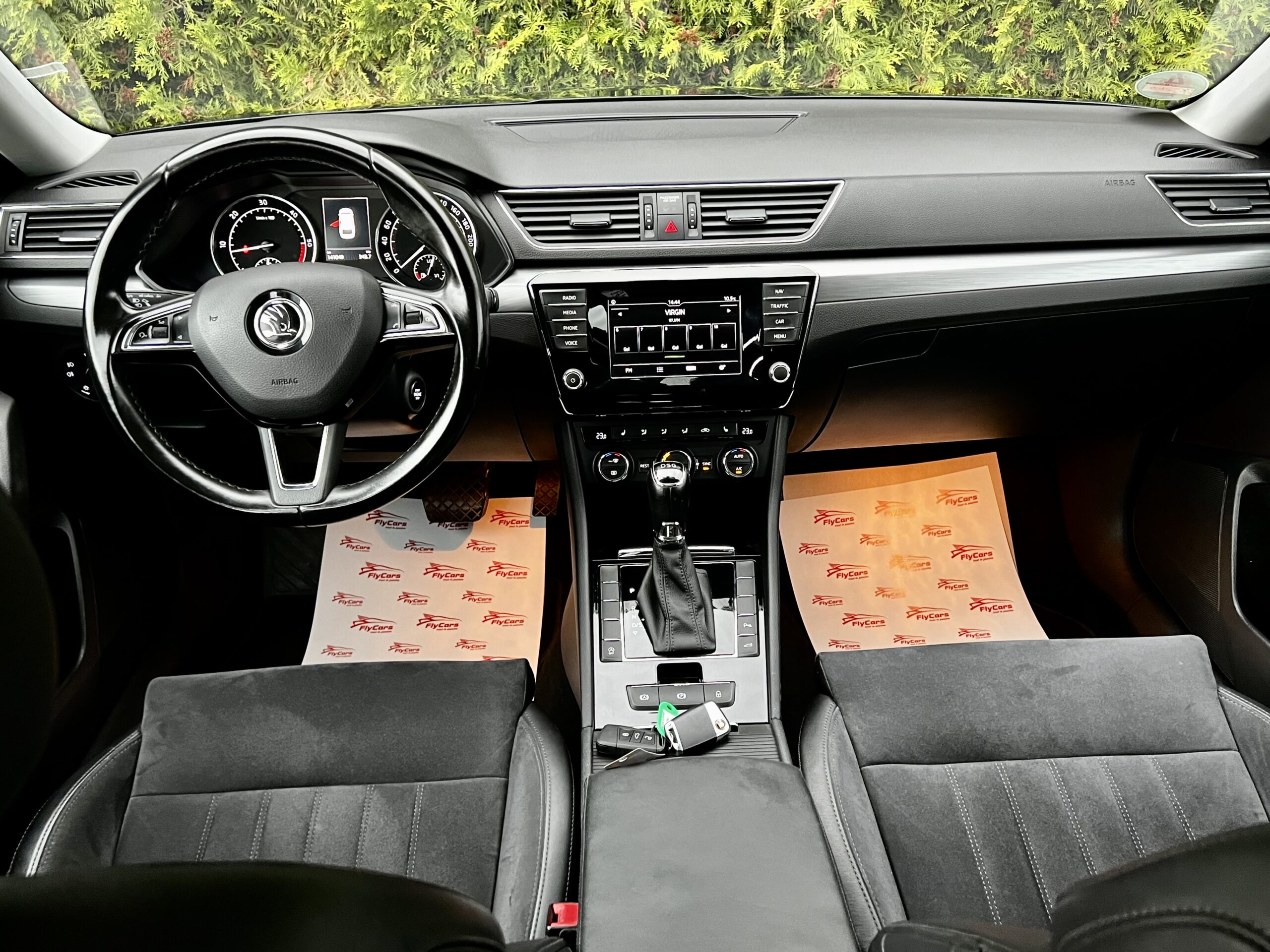 SKODA SUPERB COMBI 2.0 TDI  DSG 20.06.2016