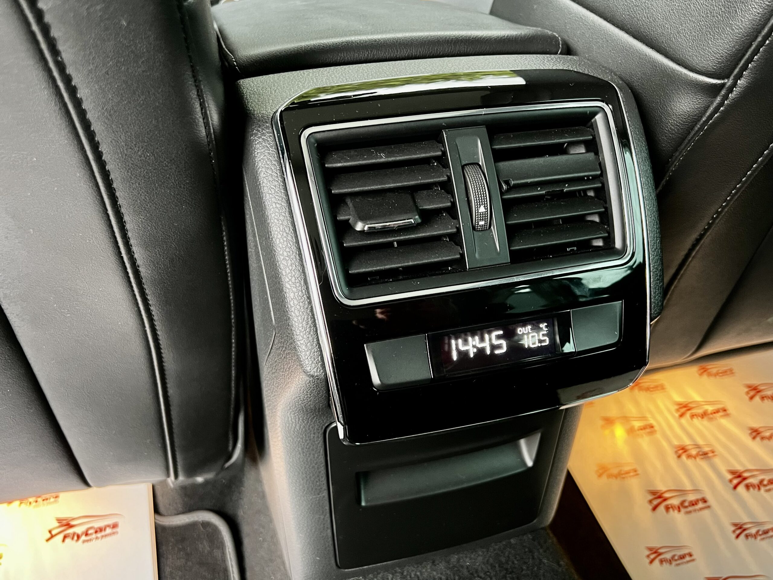 SKODA SUPERB COMBI 2.0 TDI  DSG 20.06.2016