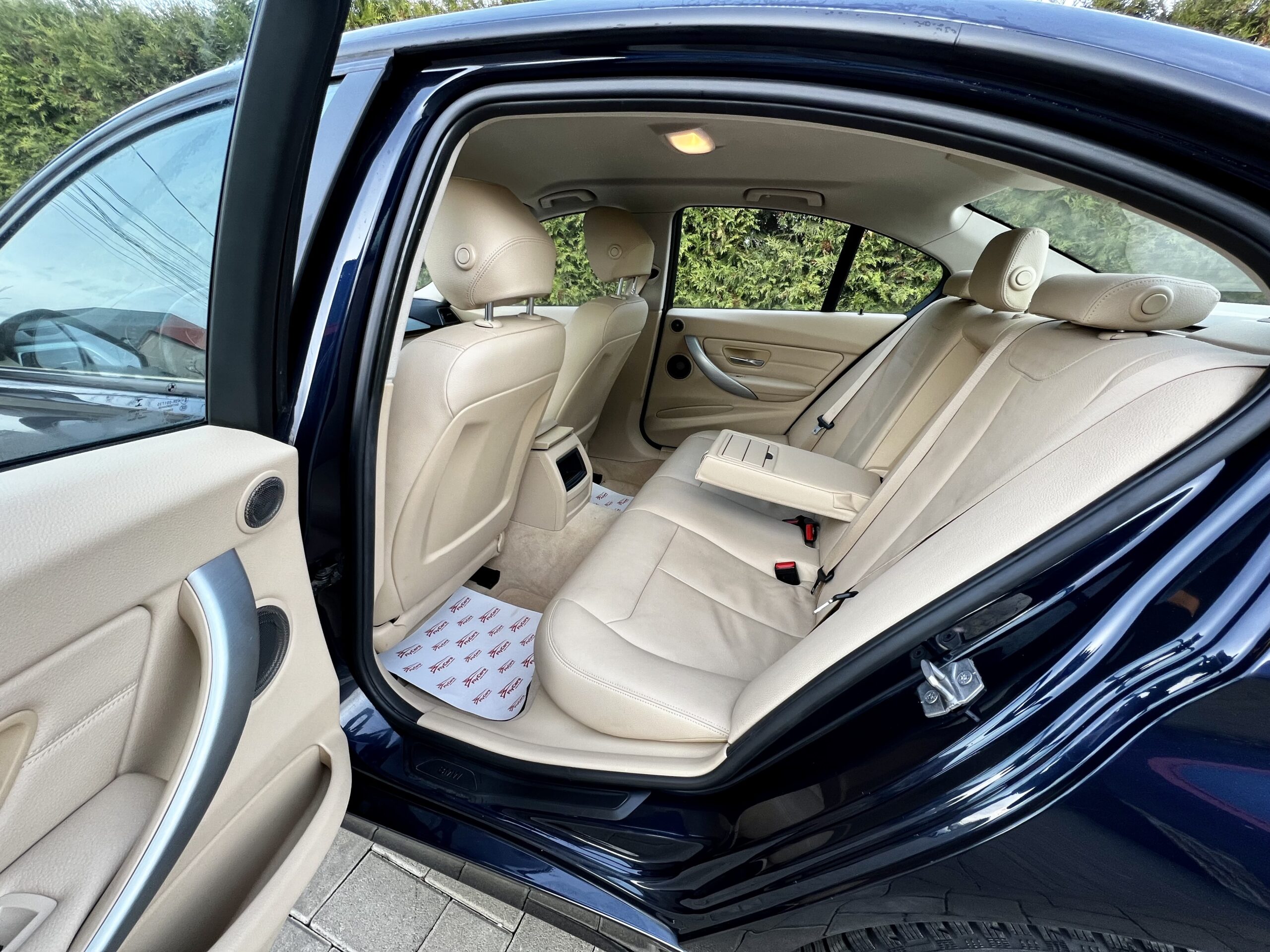 BMW SERIA 3 xDrive 08.08.2016