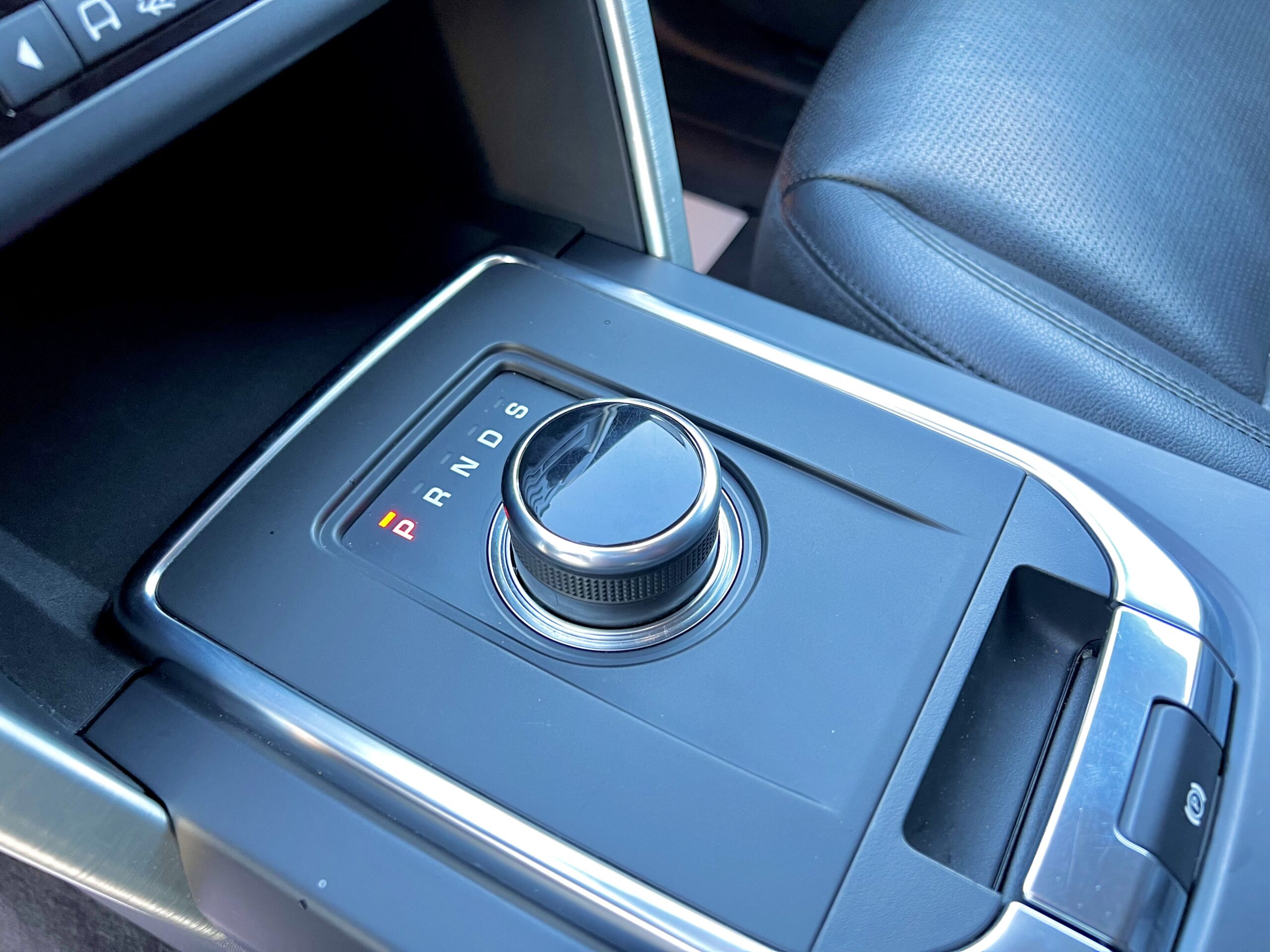 Land Rover Discovery Sport 2.0 l HSE -Automata 26.09.2018