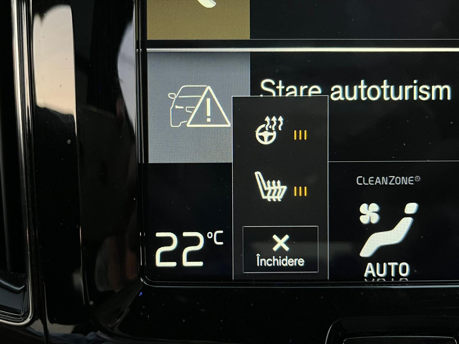 VOLVO XC 60 B4 R- Design AWD 197 Cp Automata 10.06.2020