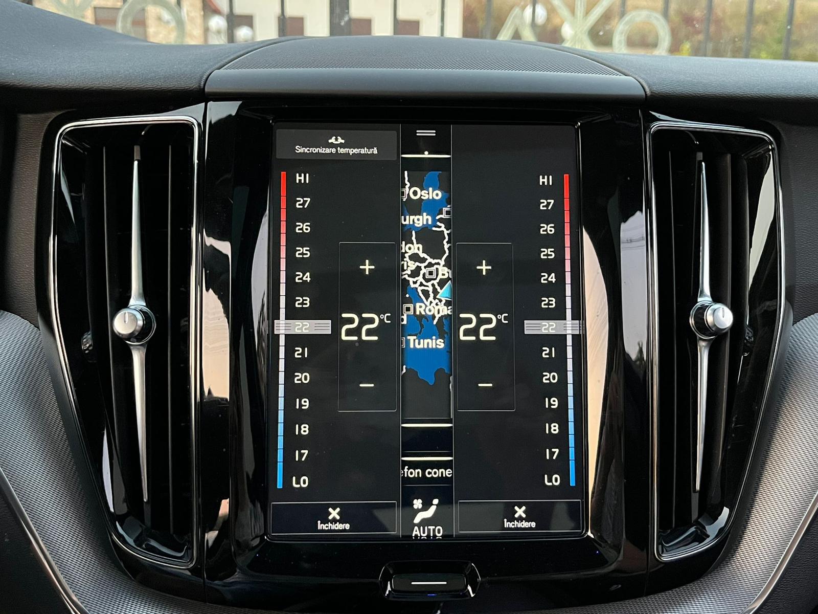 VOLVO XC 60 B4 R- Design AWD 197 Cp Automata 10.06.2020