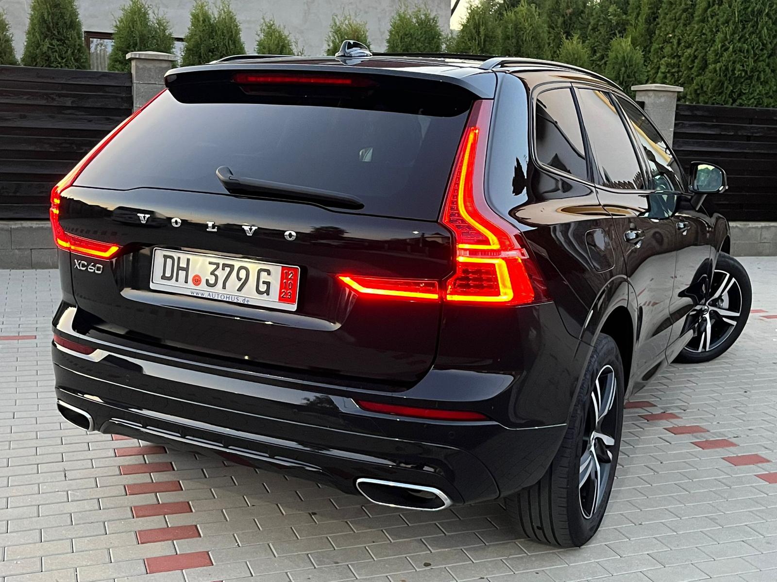 VOLVO XC 60 B4 R- Design AWD 197 Cp Automata 10.06.2020