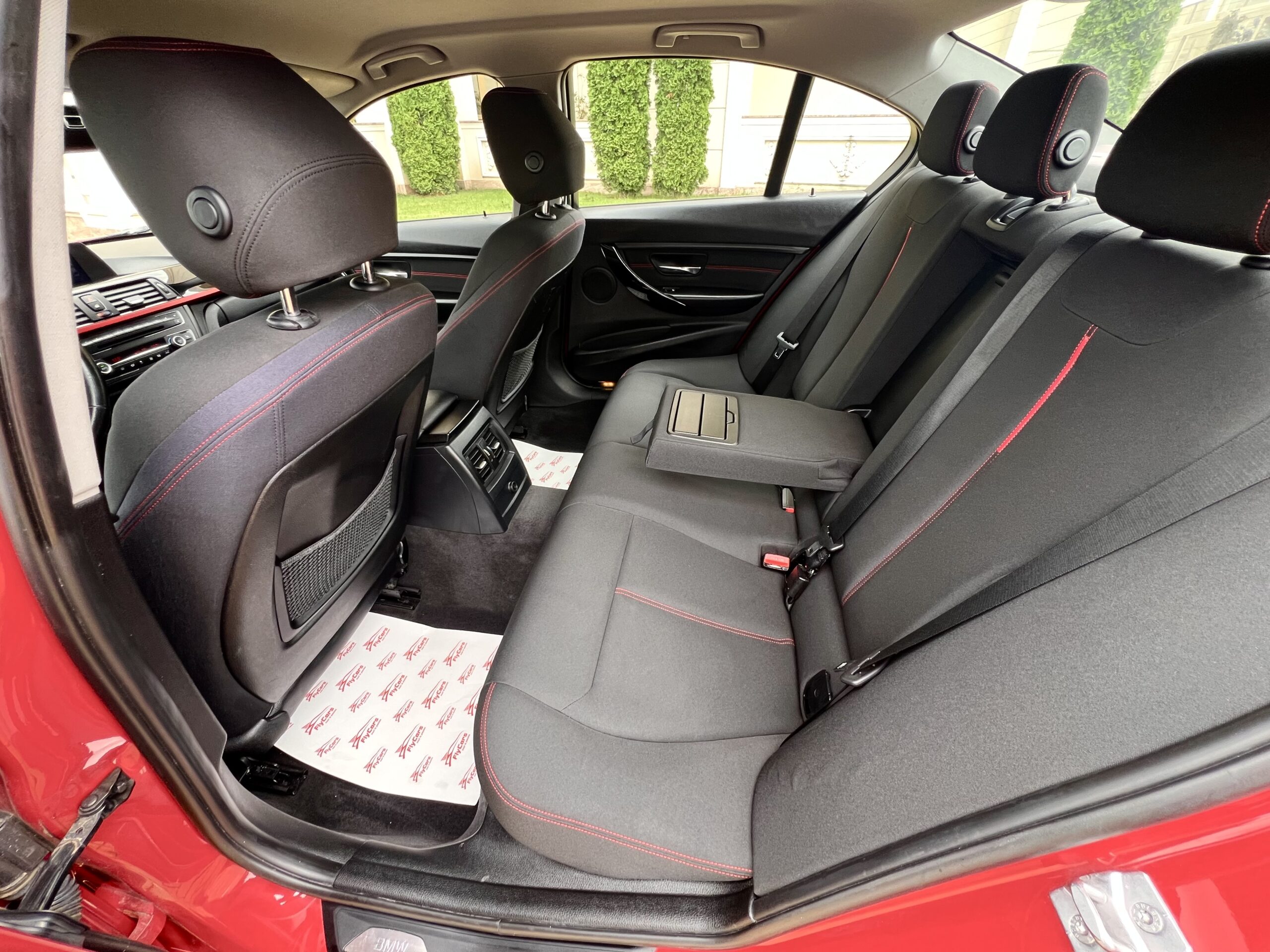 BMW SERIA 3 F30 SPORT LINE 27.09.2012