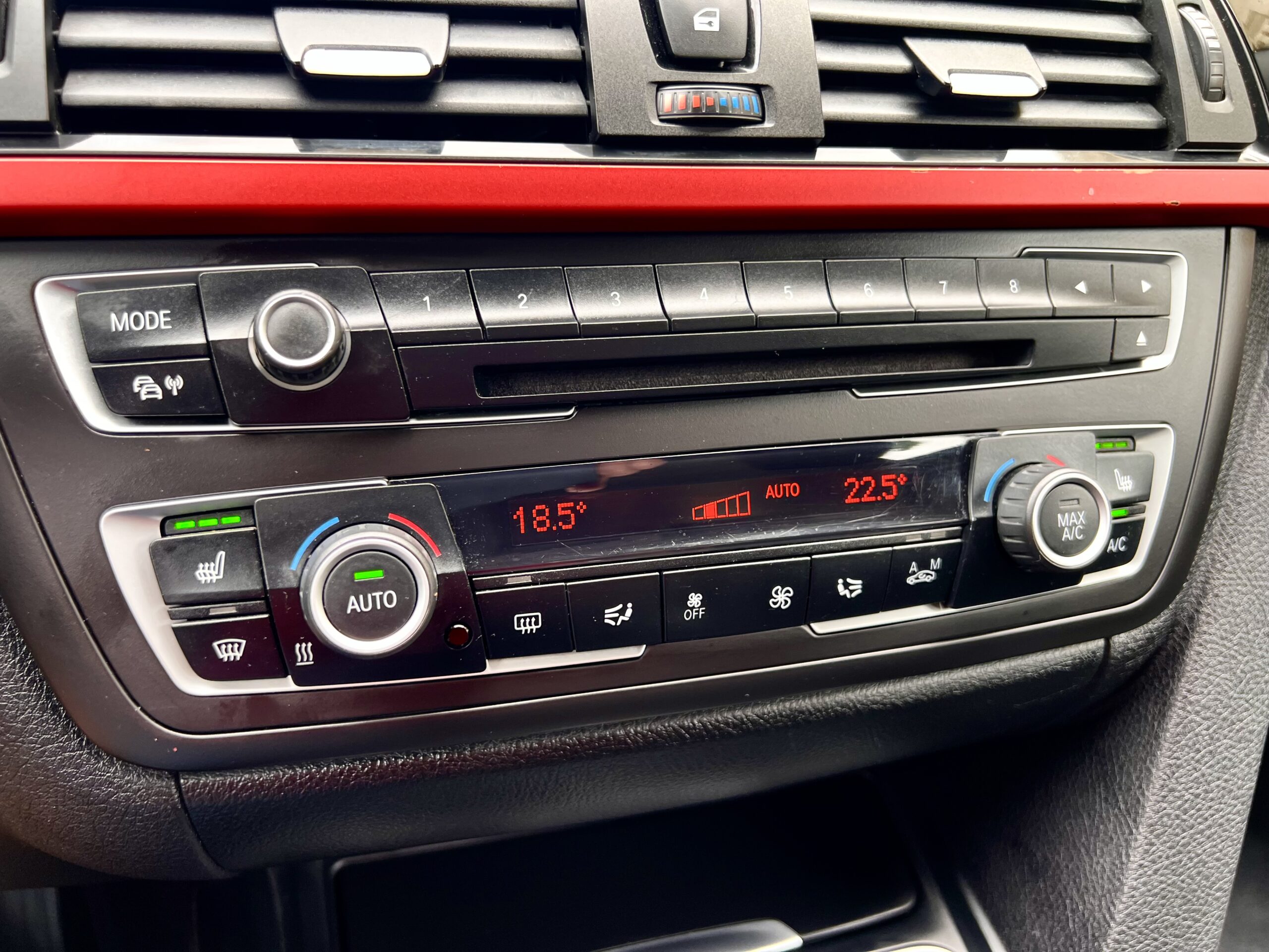 BMW SERIA 3 F30 SPORT LINE 27.09.2012