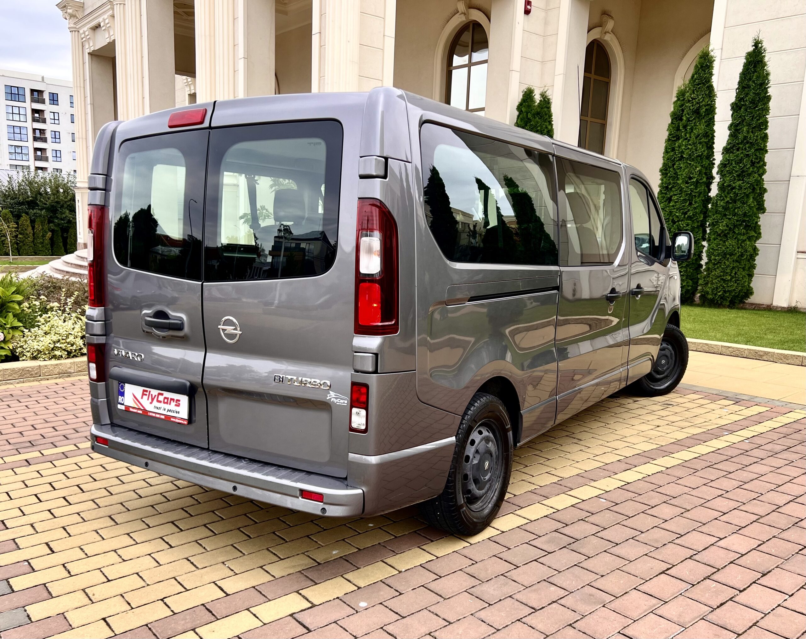 Opel Vivaro L2H1 1.6 CDTI / 8+1 / 26.01.2018