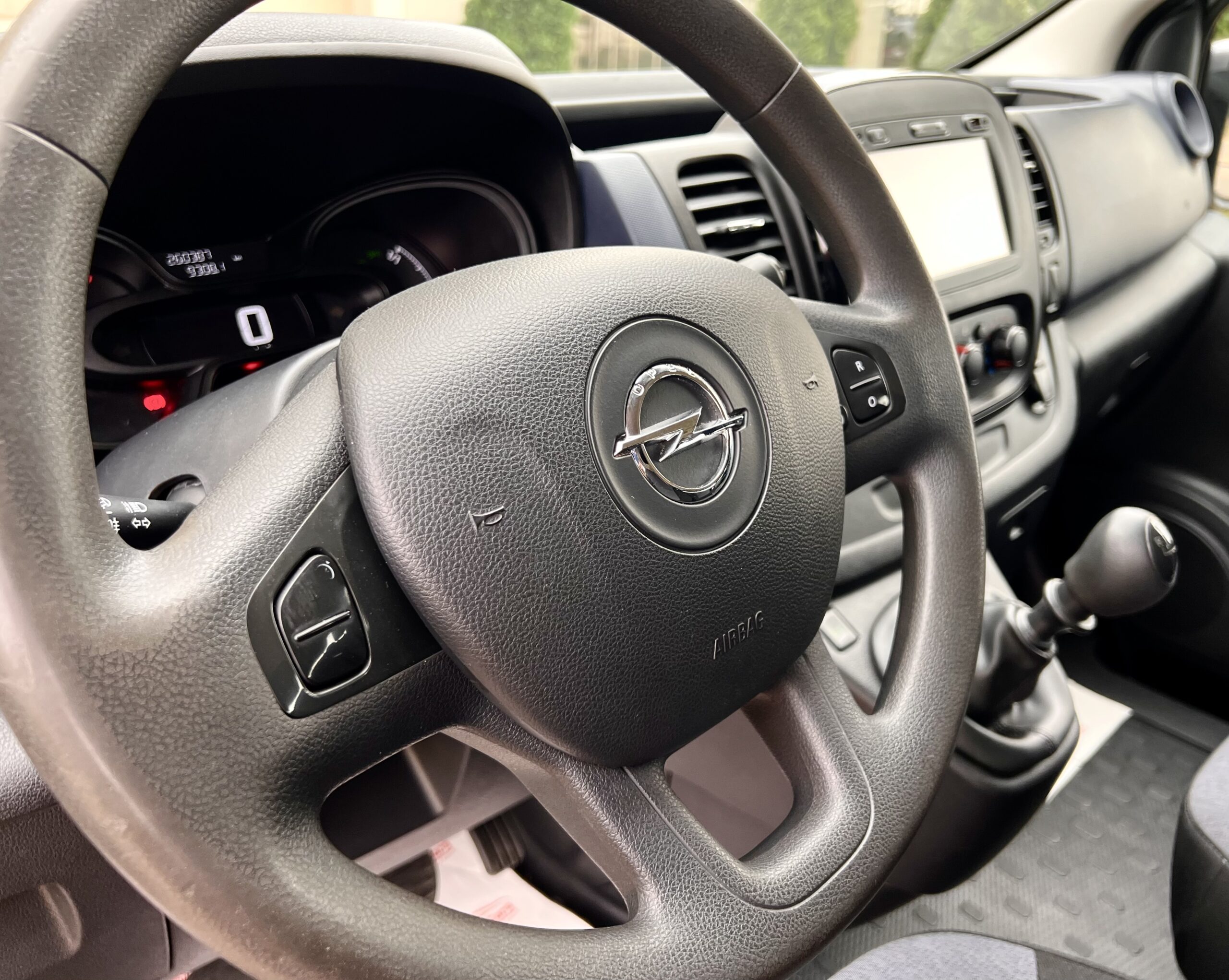 Opel Vivaro L2H1 1.6 CDTI / 8+1 / 26.01.2018