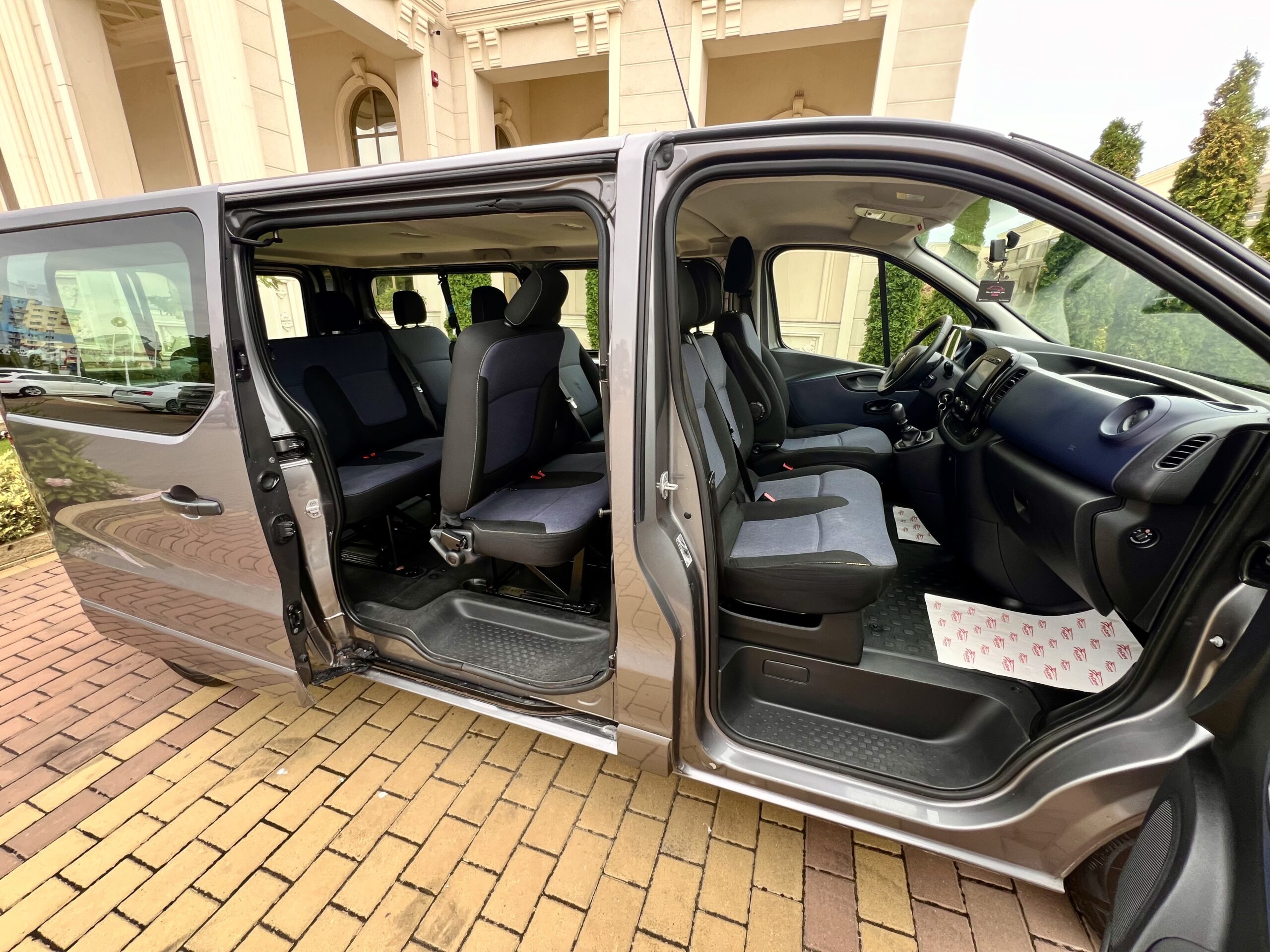 Opel Vivaro L2H1 1.6 CDTI / 8+1 / 26.01.2018