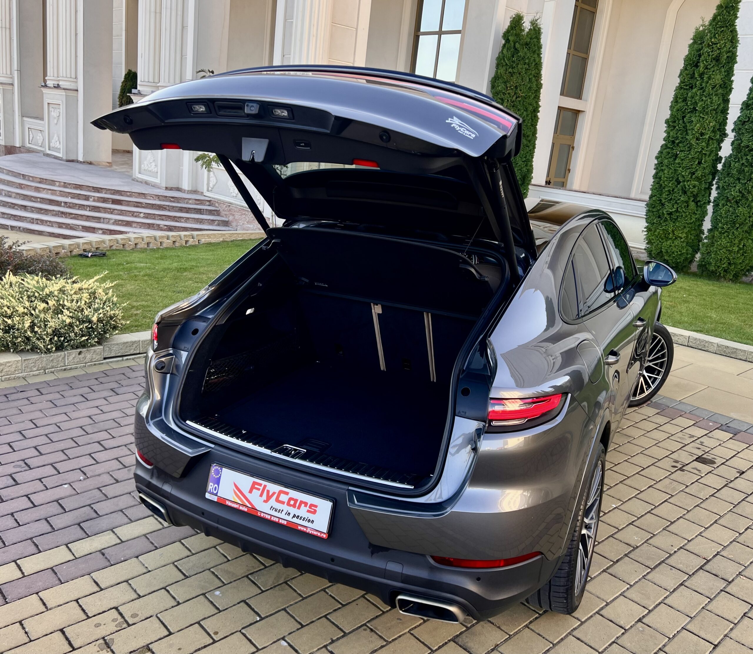 Porsche Cayenne Coupe 10.11.2021