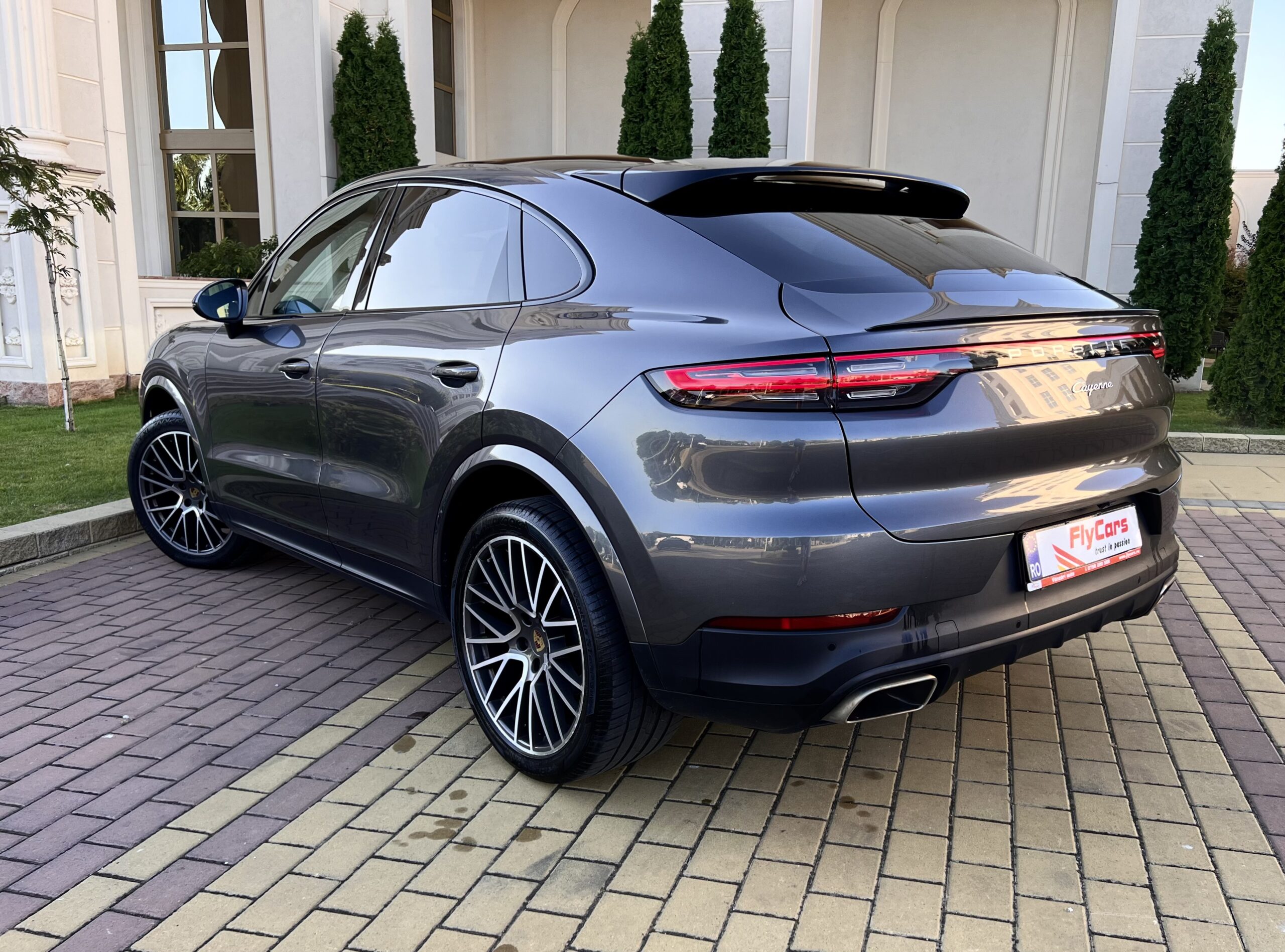 Porsche Cayenne Coupe 10.11.2021