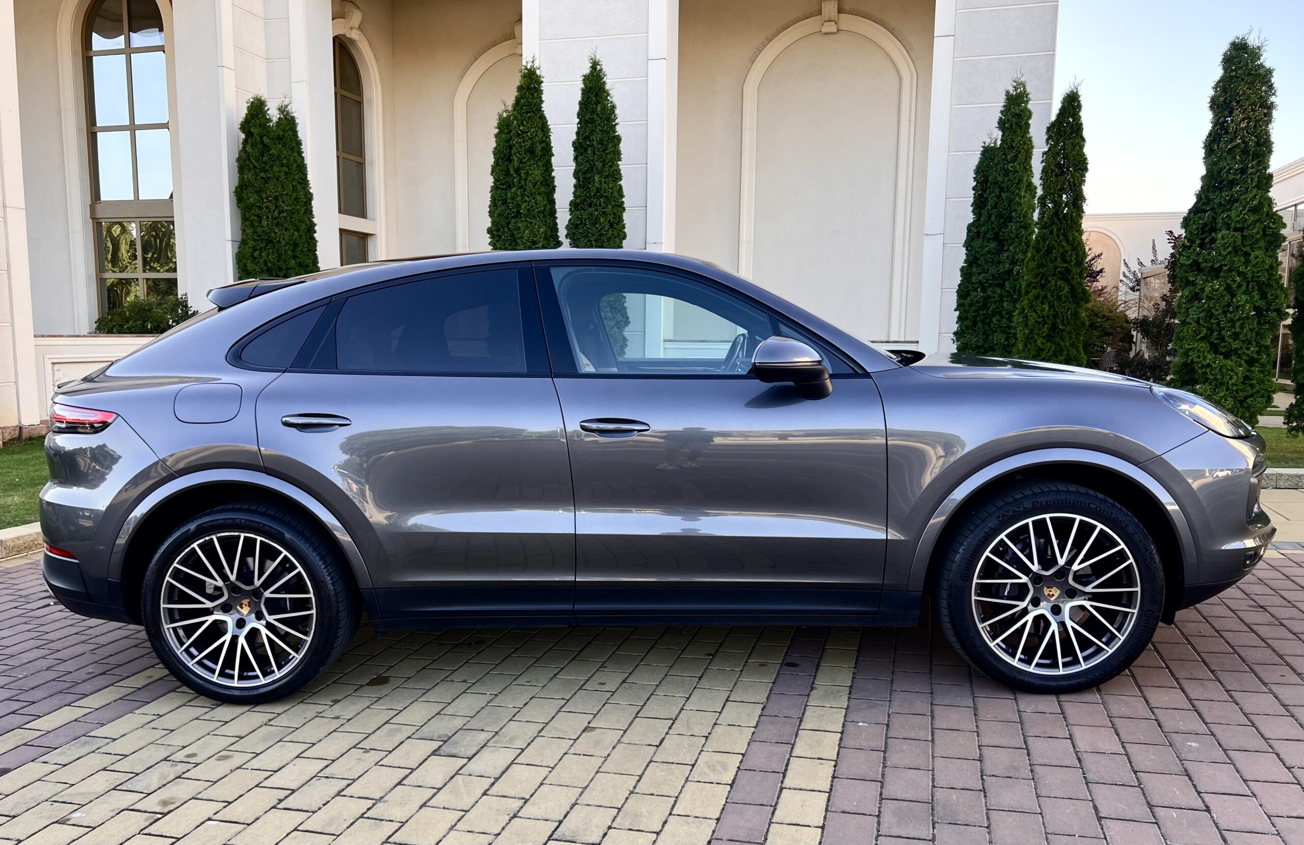 Porsche Cayenne Coupe 10.11.2021