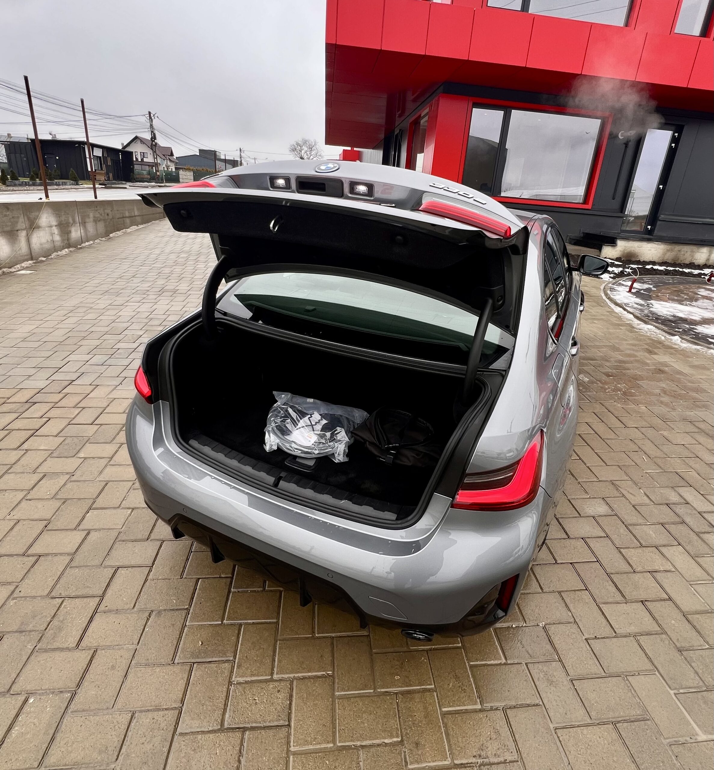 BMW seria 3 330e xDrive M-Pachet / Plug-In Hybrid / 17.10.2022