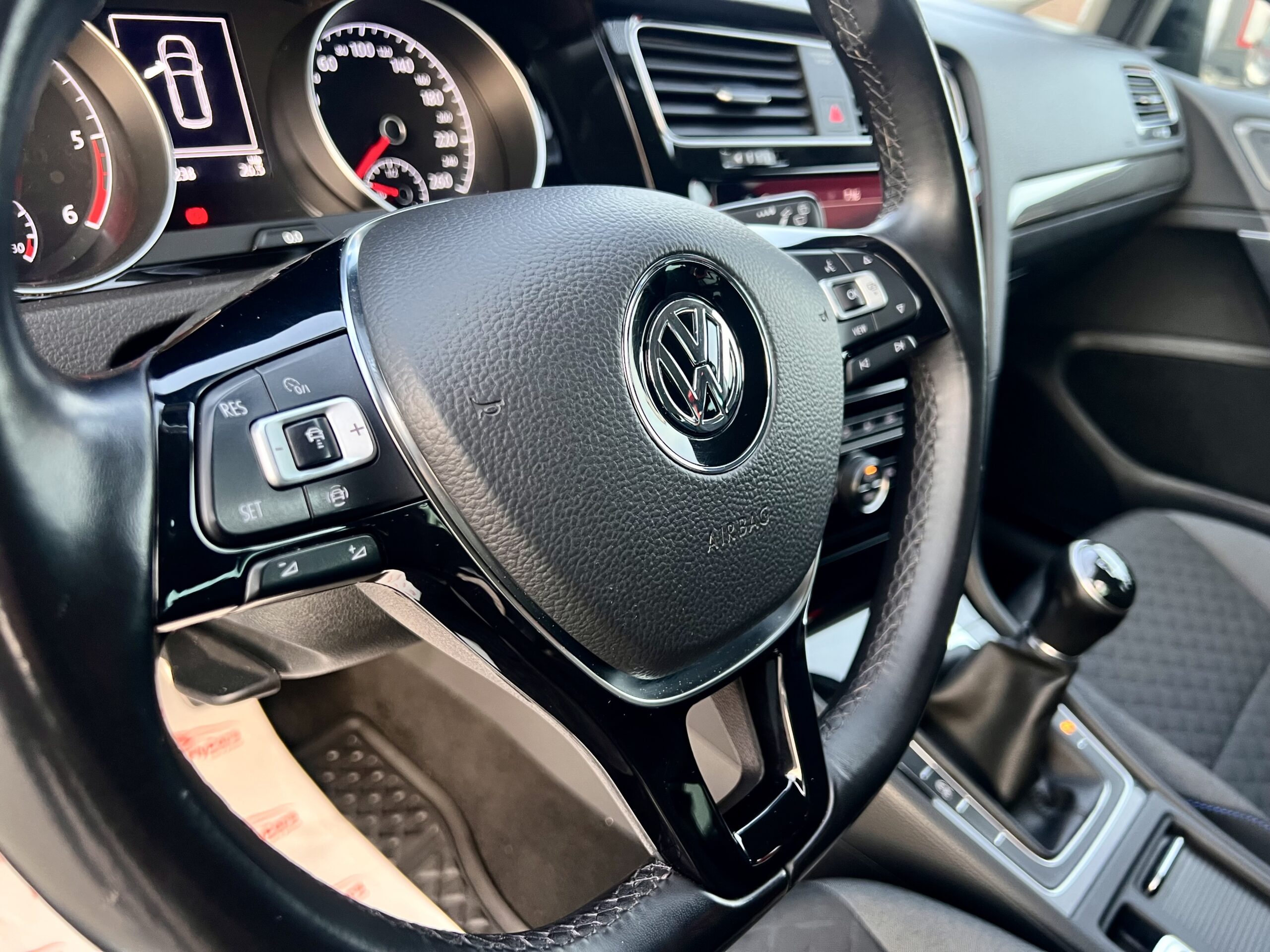 Volkwagen Golf 7  1.6 TDI Facelift / 17.04.2019