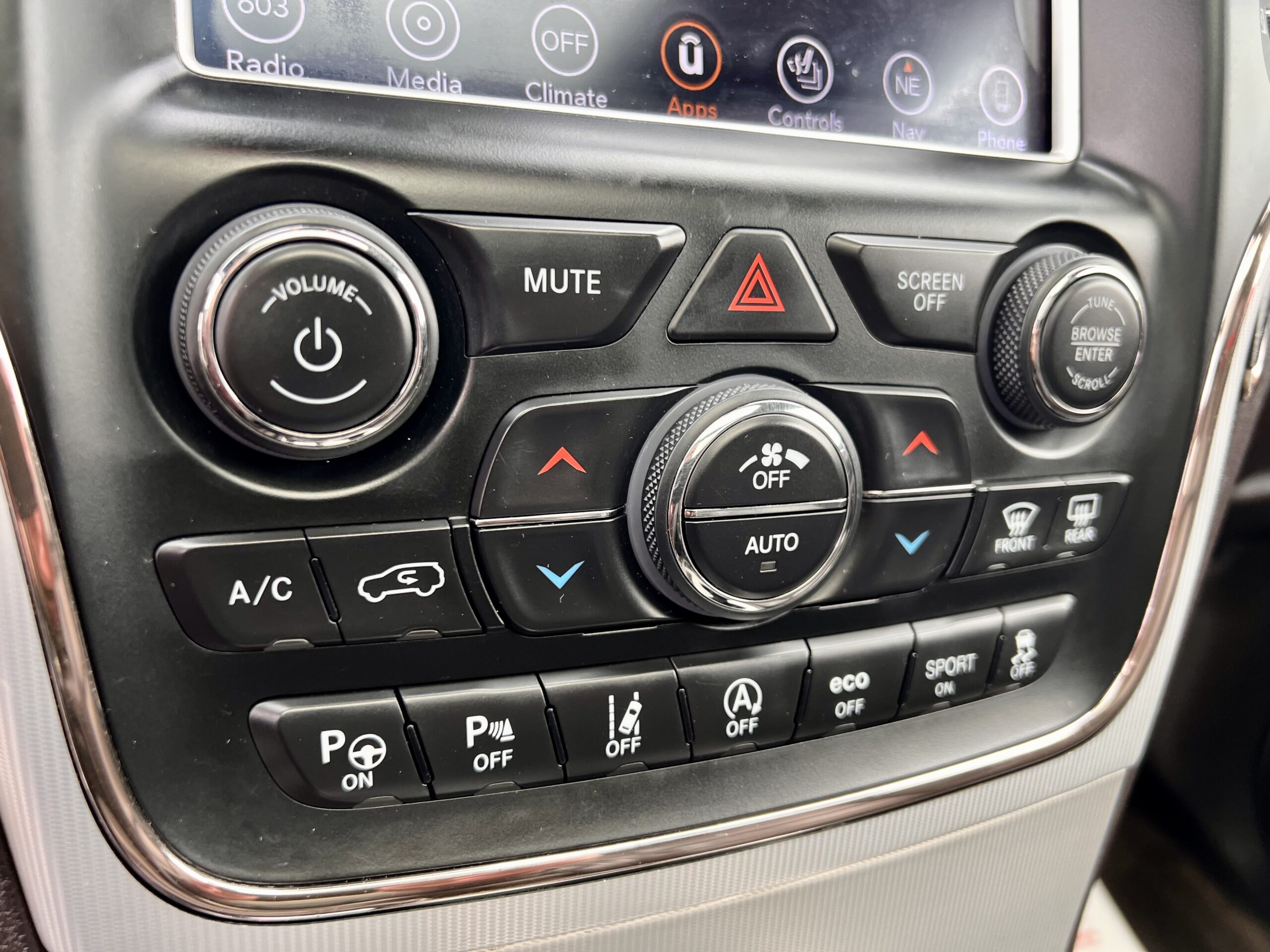 Jeep Grand-Cherokee 3.0 AT Summit 29.05.2018